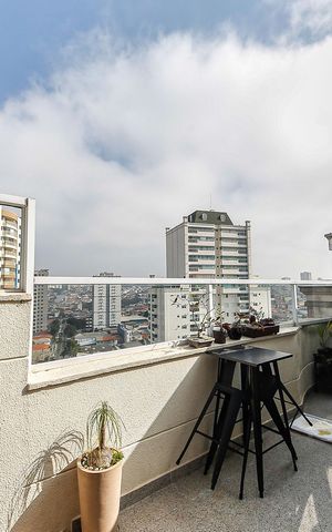Apartamento à venda com 110m², 2 quartos e 2 vagas Apartamento à venda com 110m², 2 quartos e 2 vagasCobertura