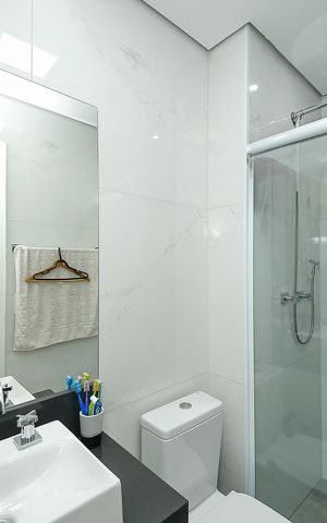 Apartamento à venda com 110m², 2 quartos e 2 vagas Apartamento à venda com 110m², 2 quartos e 2 vagasBanheiro Suíte