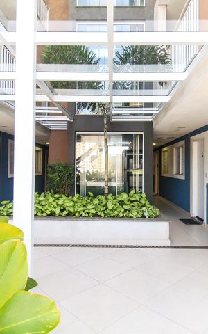 Apartamento à venda com 47m², 2 quartos e sem vagaÁrea comum