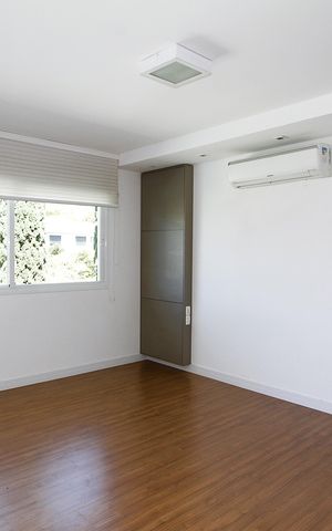 Casa à venda com 540m², 5 quartos e 6 vagasQuarto 4