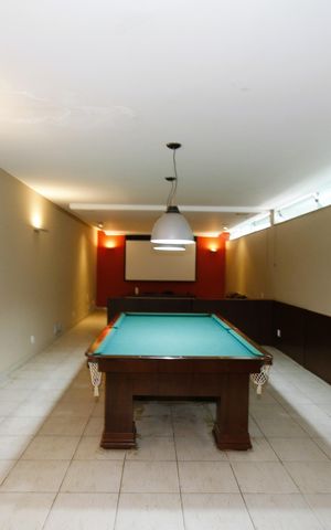 Casa à venda com 540m², 5 quartos e 6 vagasÁrea comum