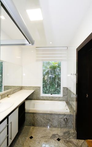 Casa à venda com 540m², 5 quartos e 6 vagasBanheiro do Quarto 4