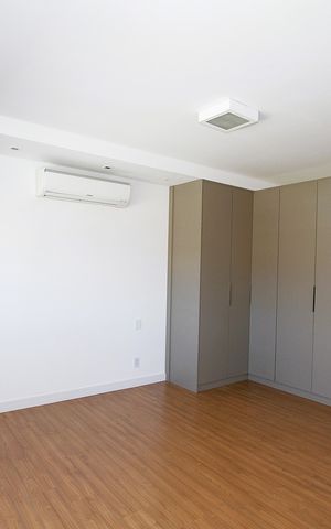 Casa à venda com 540m², 5 quartos e 6 vagasQuarto 4