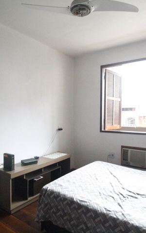 Casa de condomínio à venda com 290m², 5 quartos e 3 vagasQuarto 2