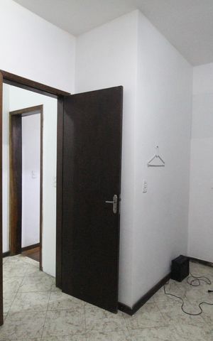 Casa de condomínio à venda com 290m², 5 quartos e 3 vagasQuarto 1