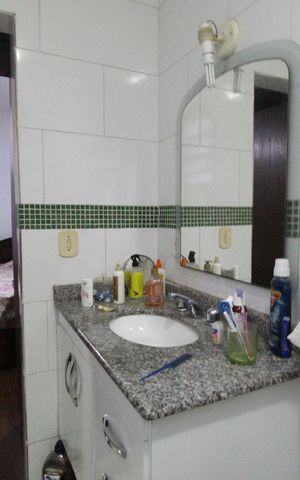 Casa de condomínio à venda com 290m², 5 quartos e 3 vagasBanheiro da suíte 2