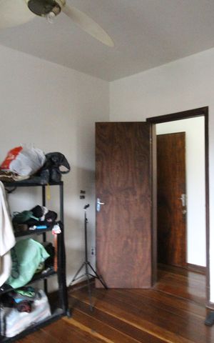 Casa de condomínio à venda com 290m², 5 quartos e 3 vagasQuarto 3