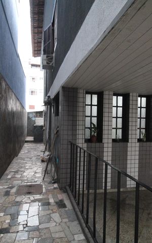 Casa de condomínio à venda com 290m², 5 quartos e 3 vagasFundos da casa