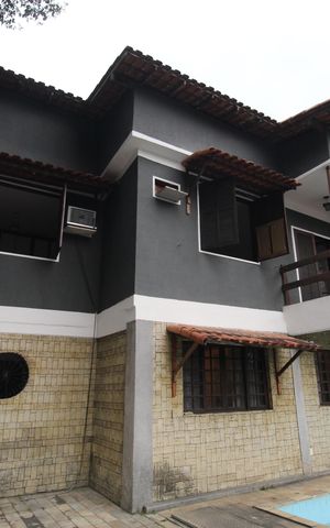 Casa de condomínio à venda com 290m², 5 quartos e 3 vagasFrente da casa