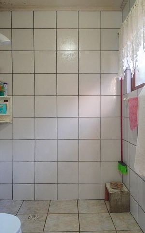 Casa à venda com 180m², 3 quartos e 4 vagasBanheiro da Suíte 1