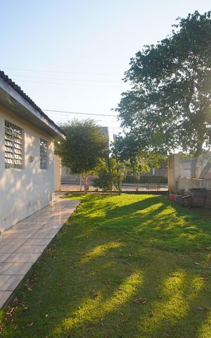 Casa à venda com 180m², 3 quartos e 4 vagasQuintal