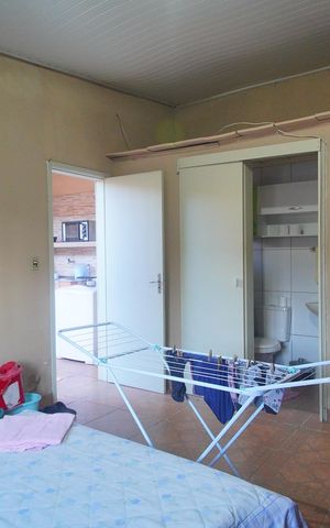 Casa à venda com 180m², 3 quartos e 4 vagasSuíte 3