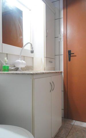 Casa à venda com 180m², 3 quartos e 4 vagasBanheiro da Suíte 2