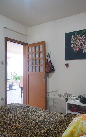 Casa à venda com 180m², 3 quartos e 4 vagasSuíte 2