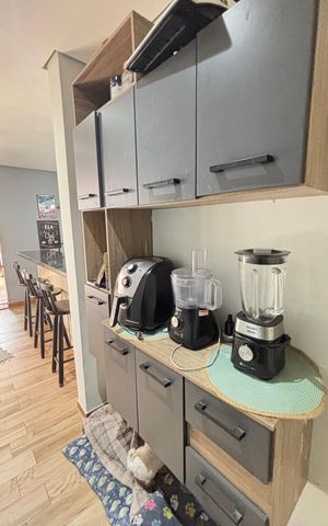 Casa à venda com 178m², 2 quartos e 3 vagas Casa à venda com 178m², 2 quartos e 3 vagasCozinha