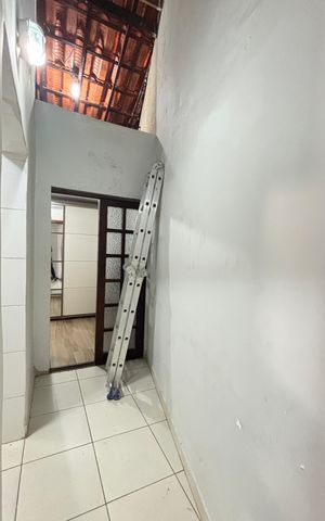 Casa à venda com 178m², 2 quartos e 3 vagas Casa à venda com 178m², 2 quartos e 3 vagasÁrea de Serviço
