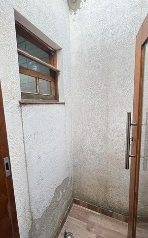 Casa à venda com 178m², 2 quartos e 3 vagas Casa à venda com 178m², 2 quartos e 3 vagasSuíte 1 Varanda