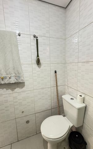 Casa à venda com 178m², 2 quartos e 3 vagas Casa à venda com 178m², 2 quartos e 3 vagasBanheiro da Suíte 2