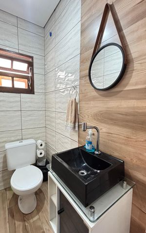 Casa à venda com 178m², 2 quartos e 3 vagas Casa à venda com 178m², 2 quartos e 3 vagasLavabo