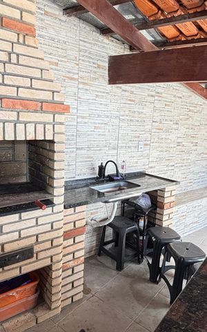 Casa à venda com 178m², 2 quartos e 3 vagas Casa à venda com 178m², 2 quartos e 3 vagasQuintal - Churrasqueira