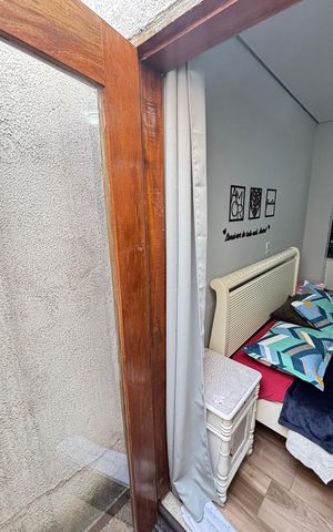 Casa à venda com 178m², 2 quartos e 3 vagas Casa à venda com 178m², 2 quartos e 3 vagasSuíte 1 Varanda