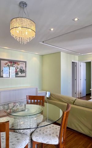 Apartamento para alugar com 115m², 2 quartos e 2 vagas Apartamento para alugar com 115m², 2 quartos e 2 vagasSala de Jantar
