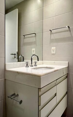 Apartamento para alugar com 115m², 2 quartos e 2 vagas Apartamento para alugar com 115m², 2 quartos e 2 vagasBanheiro Social