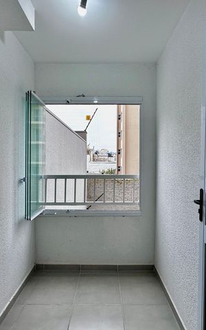 Apartamento para alugar com 30m², 2 quartos e sem vaga Apartamento para alugar com 30m², 2 quartos e sem vagaSacada