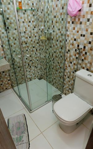Casa à venda com 336m², 5 quartos e 3 vagas Casa à venda com 336m², 5 quartos e 3 vagasBanheiro