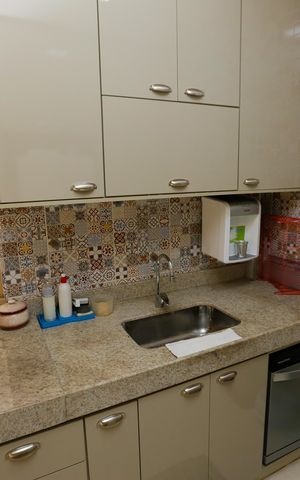 Casa à venda com 336m², 5 quartos e 3 vagas Casa à venda com 336m², 5 quartos e 3 vagasCozinha