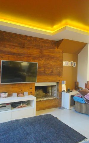 Casa à venda com 350m², 5 quartos e 3 vagasSala
