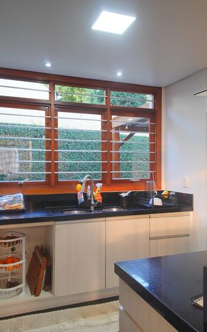 Casa à venda com 350m², 5 quartos e 3 vagasCozinha