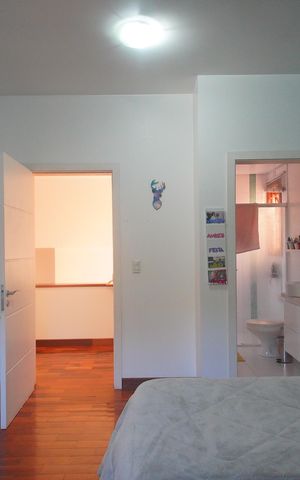 Casa à venda com 350m², 5 quartos e 3 vagasSuíte 3