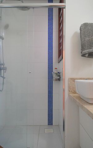 Casa à venda com 350m², 5 quartos e 3 vagasBanheiro da Suíte 2
