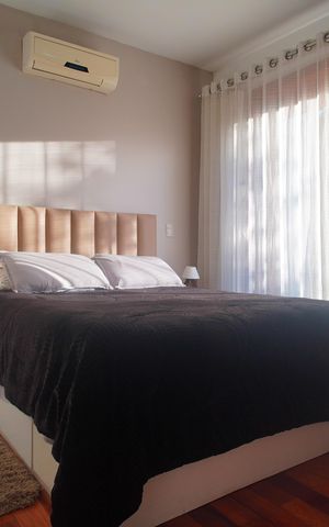 Casa à venda com 350m², 5 quartos e 3 vagasSuíte
