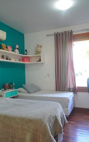 Casa à venda com 350m², 5 quartos e 3 vagasSuíte 3