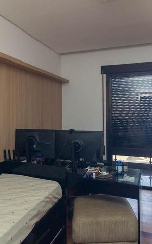 Apartamento para alugar com 260m², 3 quartos e 4 vagasSuíte 2