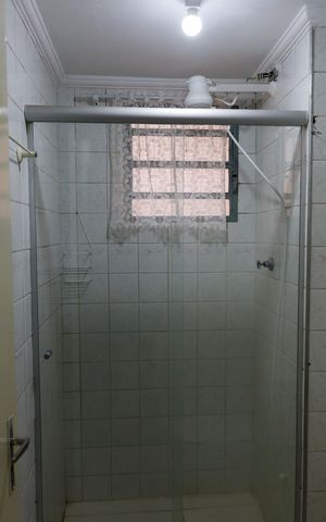 Apartamento à venda com 52m², 2 quartos e 1 vaga Apartamento à venda com 52m², 2 quartos e 1 vagaBanheiro