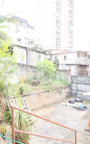 Casa para alugar com 150m², 2 quartos e 4 vagasQuintal