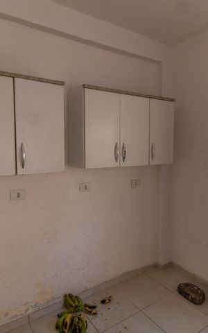 Casa à venda com 200m², 5 quartos e 2 vagas Casa à venda com 200m², 5 quartos e 2 vagasÁrea de Serviço