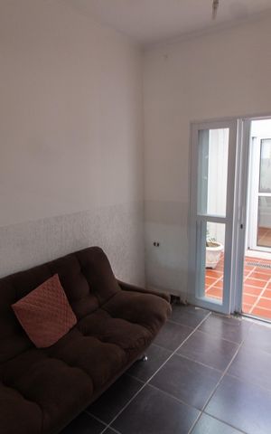 Casa à venda com 200m², 5 quartos e 2 vagas Casa à venda com 200m², 5 quartos e 2 vagasQuarto 1