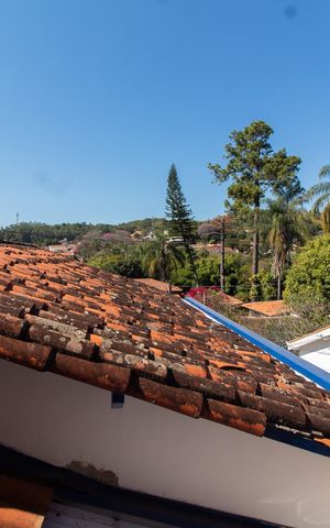Casa à venda com 200m², 5 quartos e 2 vagas Casa à venda com 200m², 5 quartos e 2 vagasVista da Suíte 2