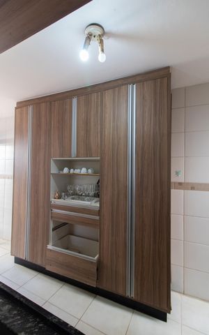 Casa à venda com 200m², 5 quartos e 2 vagas Casa à venda com 200m², 5 quartos e 2 vagasCozinha
