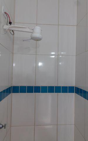 Casa à venda com 200m², 5 quartos e 2 vagas Casa à venda com 200m², 5 quartos e 2 vagasBanheiro da Suíte 1
