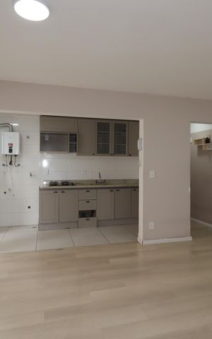 Apartamento à venda com 65m², 2 quartos e 2 vagasSala