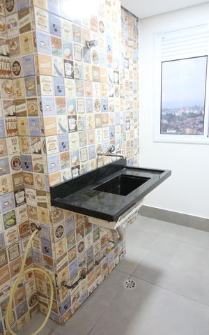 Apartamento à venda com 52m², 2 quartos e sem vagaCozinha e Área de Serviço