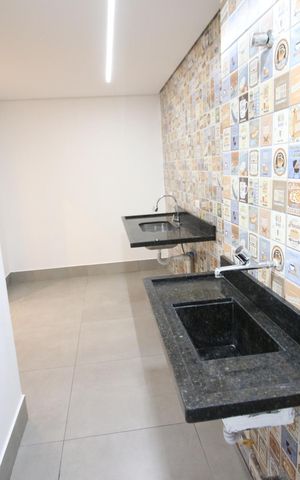 Apartamento à venda com 52m², 2 quartos e sem vagaCozinha e Área de Serviço