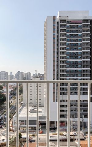 Studio para alugar com 27m², 1 quarto e sem vaga Studio para alugar com 27m², 1 quarto e sem vagaVaranda