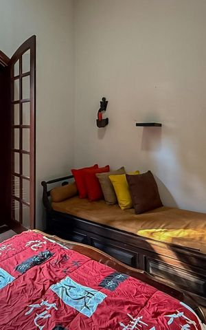Casa de condomínio à venda com 230m², 3 quartos e 3 vagas Casa de condomínio à venda com 230m², 3 quartos e 3 vagasQuarto 1
