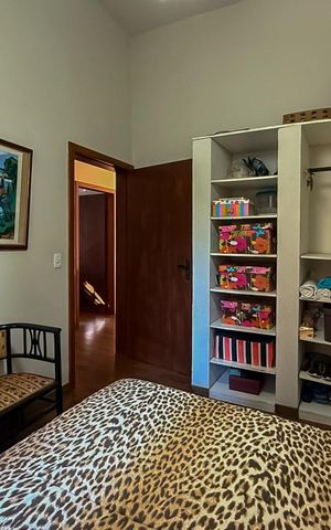 Casa de condomínio à venda com 230m², 3 quartos e 3 vagas Casa de condomínio à venda com 230m², 3 quartos e 3 vagasQuarto 3